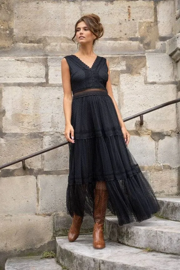 Aali Tiered Tulle Midi Dress
