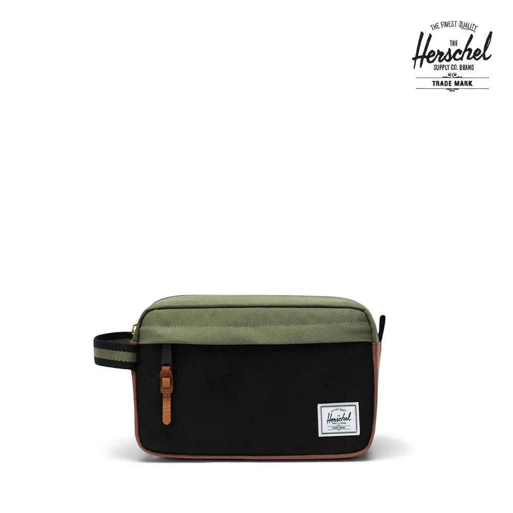 Herschel Chapter Travel Kit - 5L - Bk/Forlfclvr/Sddlbrn